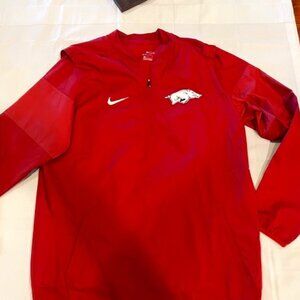 Arkansas Nike Dri-Fit  1/4 zipper Windbreaker Size L
